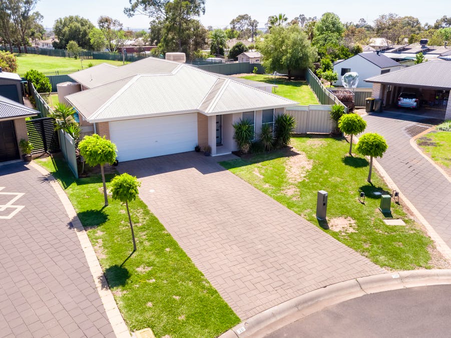 30 Dunheved Circle, Dubbo, NSW, 2830 - Image 17