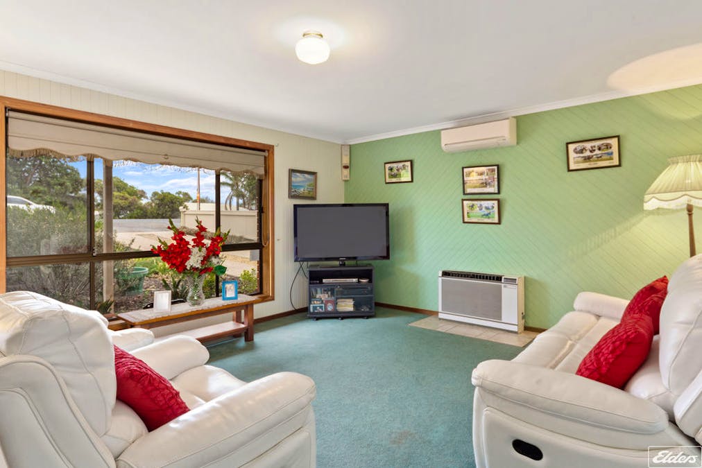 31 Beach Road, Goolwa Beach, SA, 5214 - Image 2