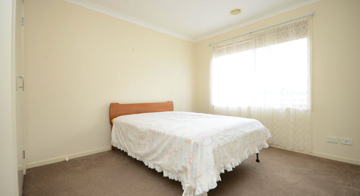 128 Wallace Street, Bairnsdale, VIC, 3875 - Image 9
