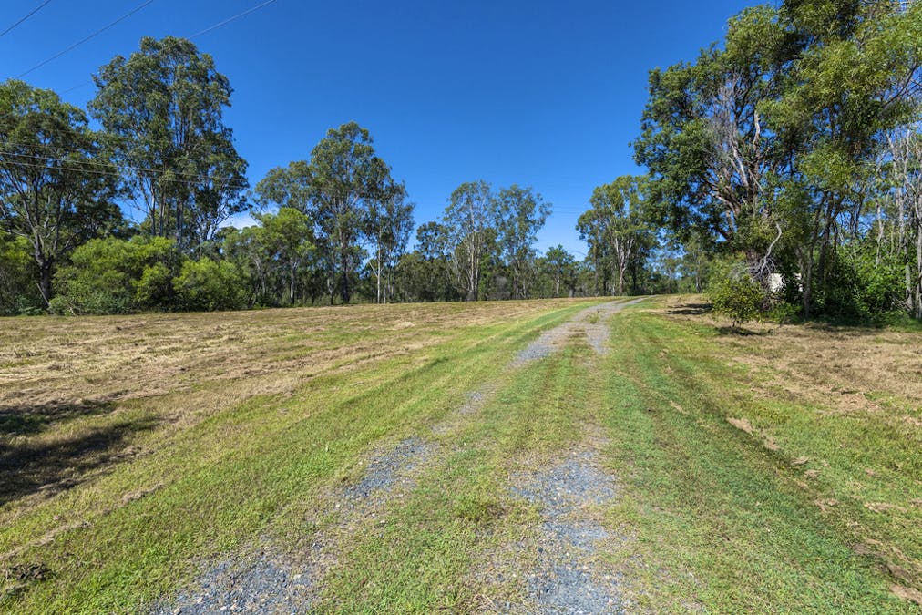 2199 Armidale Road, Blaxlands Creek, NSW, 2460 - Image 13
