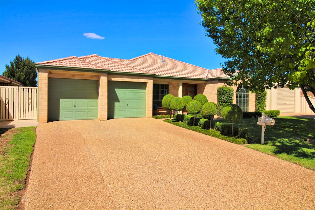 Sold 14 Tubbo Crescent, Griffith NSW 2680 on 09 Nov 2023