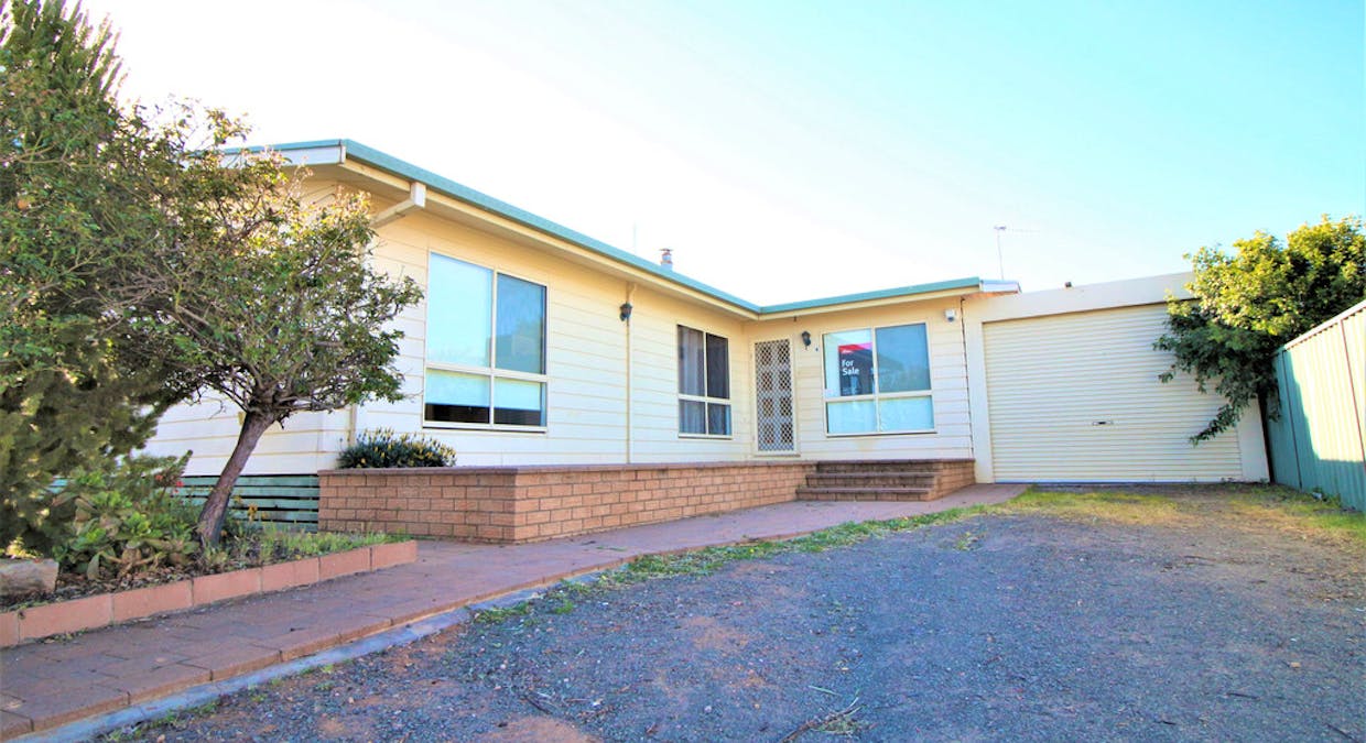 4 Graves Place, Griffith, NSW, 2680 - Image 6