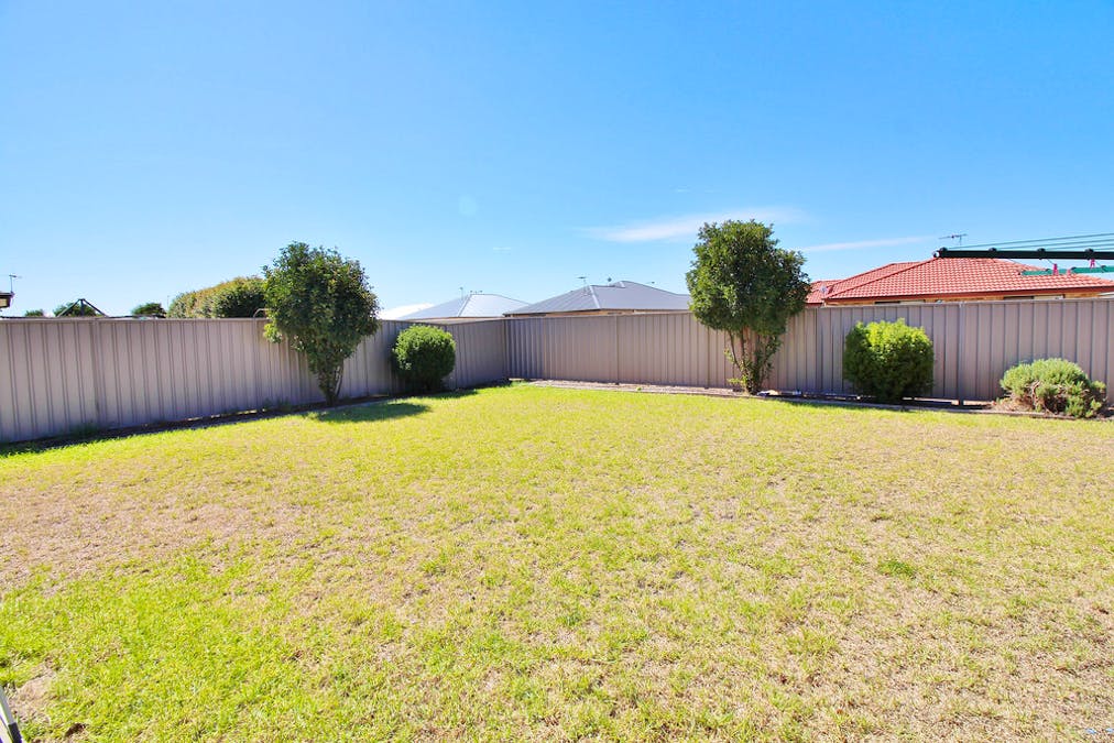 40 Gillmartin Drive, Griffith, NSW, 2680 - Image 8