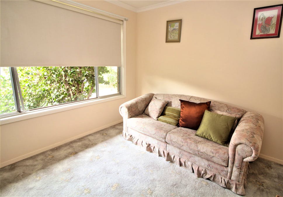 82 Ross Crescent, Griffith, NSW, 2680 - Image 8