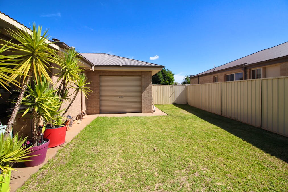 14 Gillmartin Drive, Griffith, NSW, 2680 - Image 12