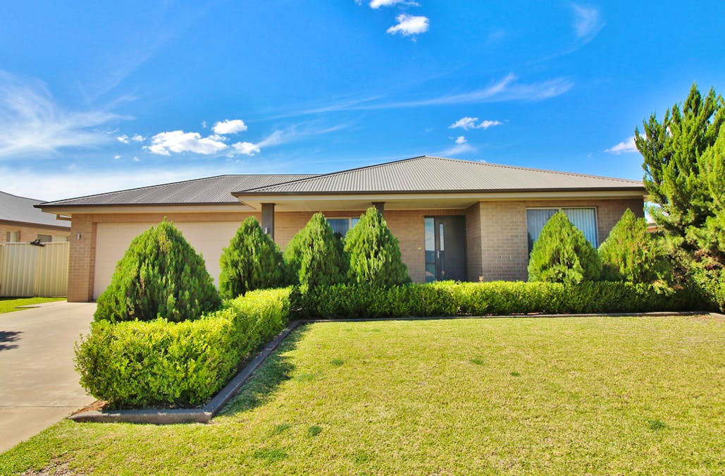 14 Gillmartin Drive, Griffith, NSW, 2680 - Image 1