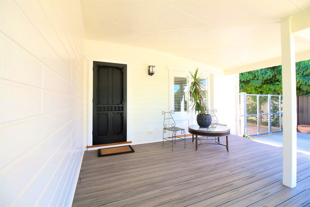 30 The Circle, Griffith, NSW, 2680 - Image 3