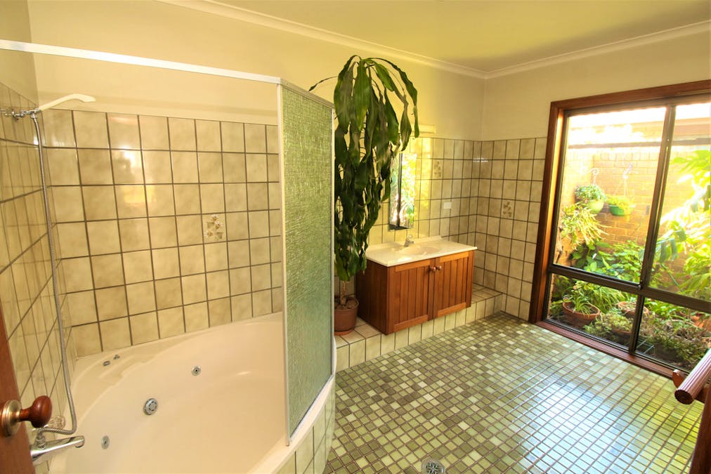 50 Griffin Avenue, Griffith, NSW, 2680 - Image 15
