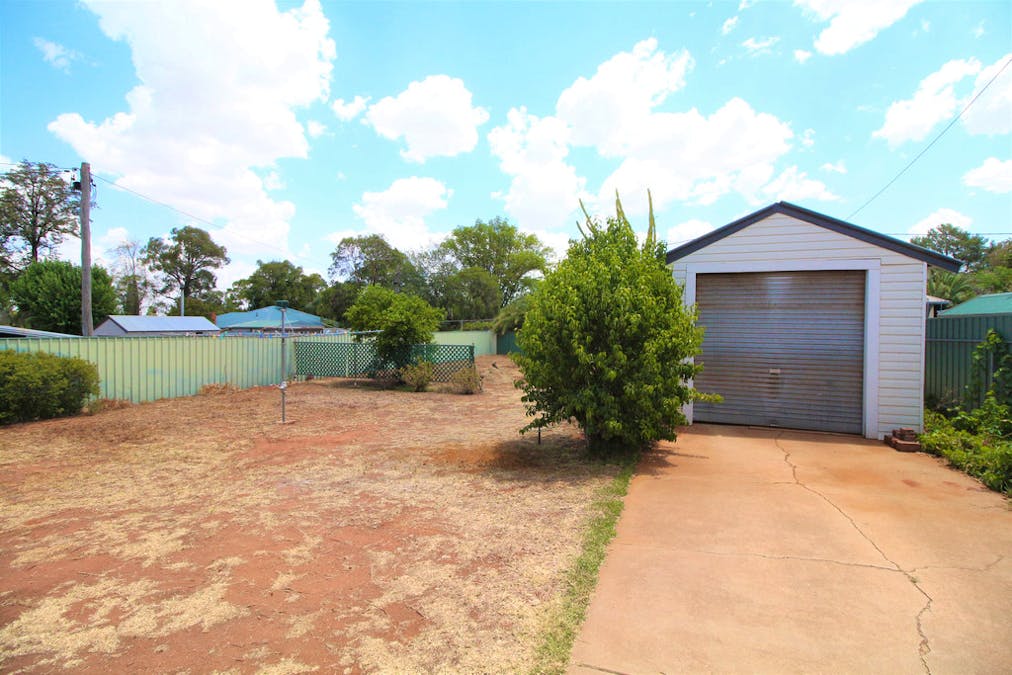 8 Yoolooma Street, Griffith, NSW, 2680 - Image 15