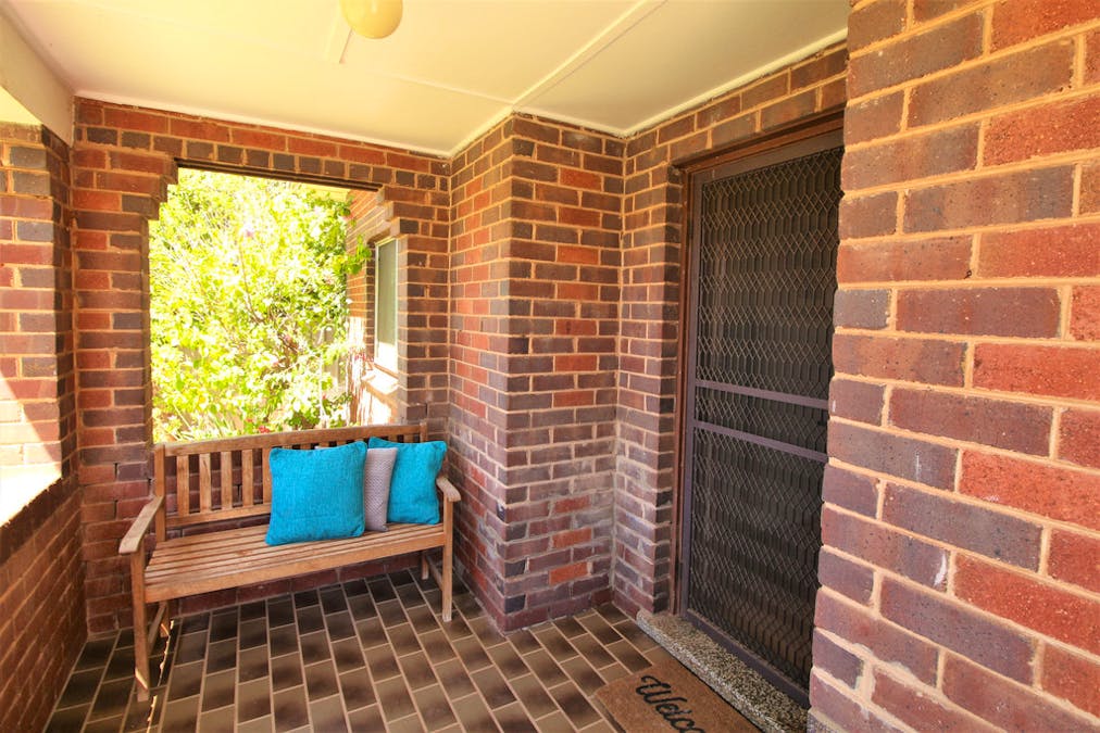 38 Yarrabee Street, Griffith, NSW, 2680 - Image 2