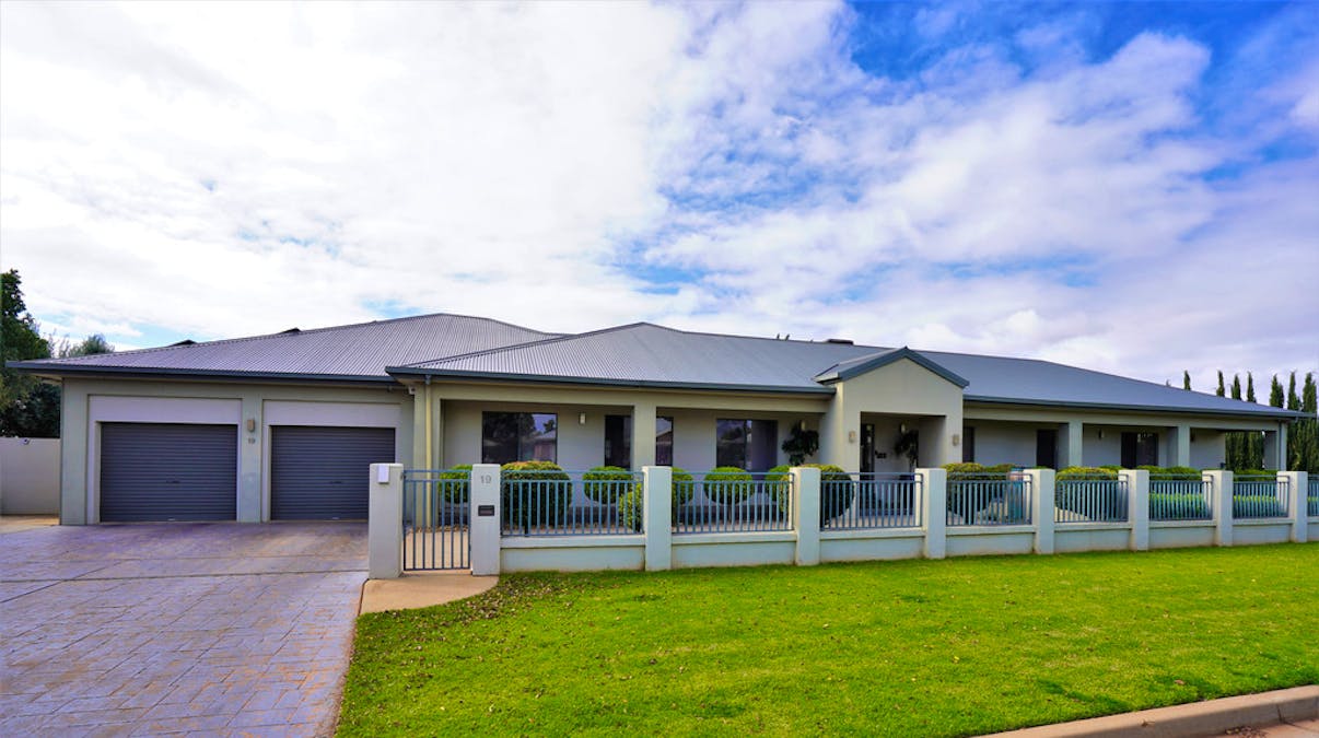 19 Erskine Road, Griffith, NSW, 2680 Sold Elders Real Estate