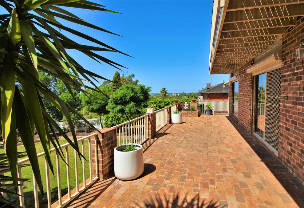 39 Mcnabb Crescent, Griffith, NSW, 2680 - Image 13