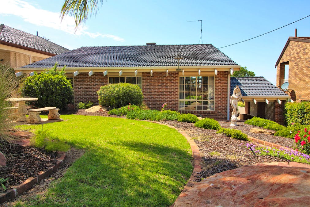 39 Mcnabb Crescent, Griffith, NSW, 2680 - Image 1