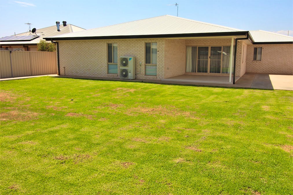 79 Citrus Road, Griffith, NSW, 2680 - Image 16