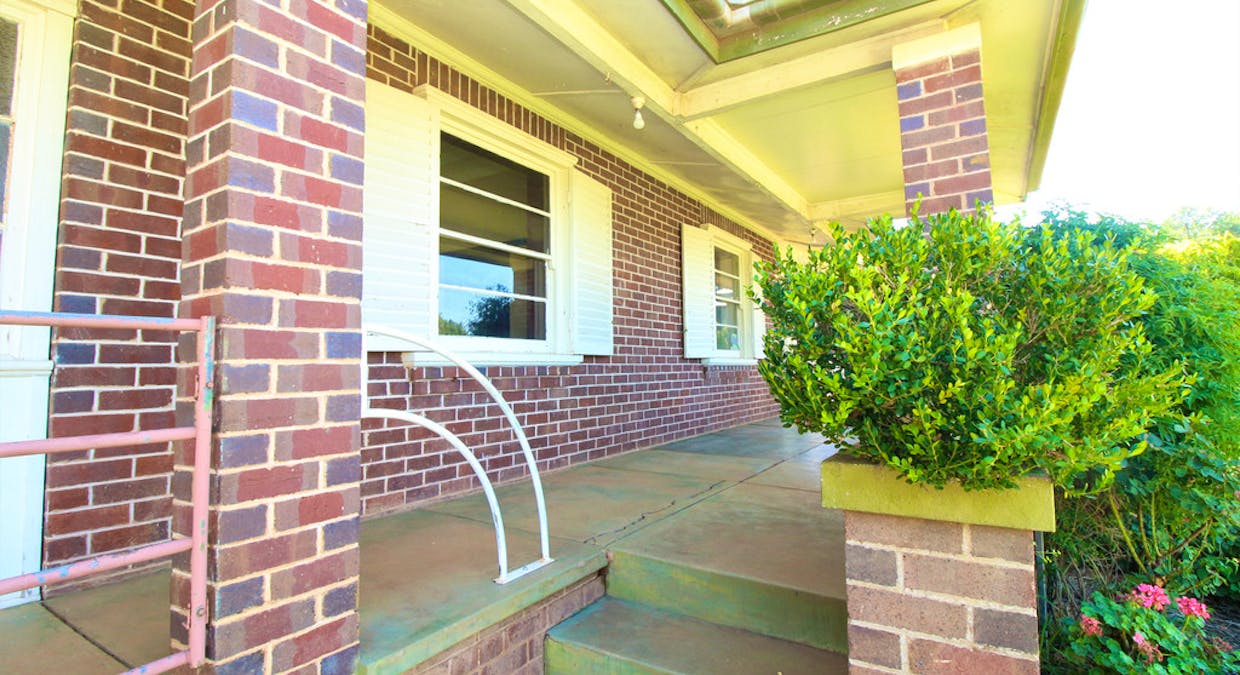 21 Hyandra Street, Griffith, NSW, 2680 - Image 2