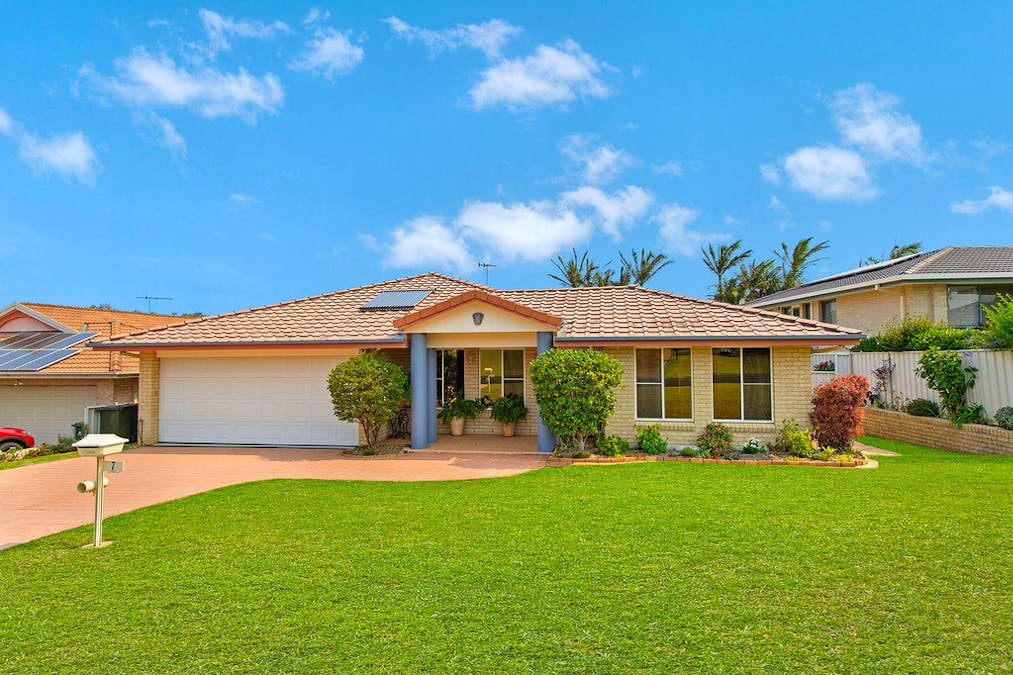 7 Garnet Avenue, Port Macquarie, NSW, 2444 - Image 2