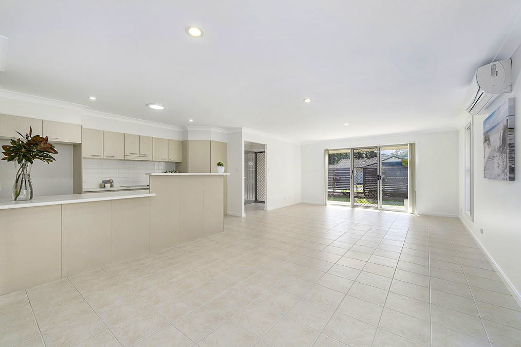 2 Florence Close, Port Macquarie, NSW, 2444 - Image 1