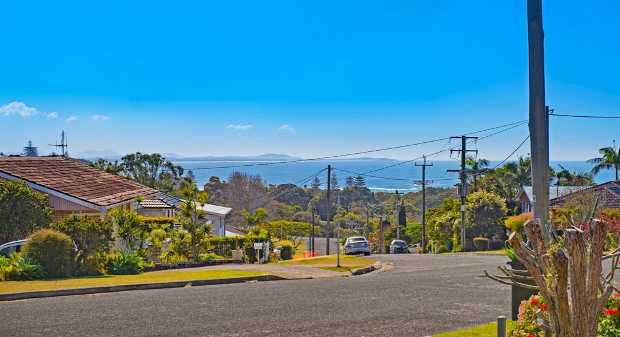 42 Kalinda Drive, Port Macquarie, NSW, 2444 - Image 3