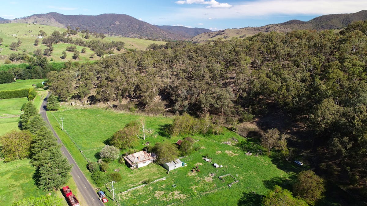 223 Lind Avenue, Dargo, VIC, 3862 - Image 3