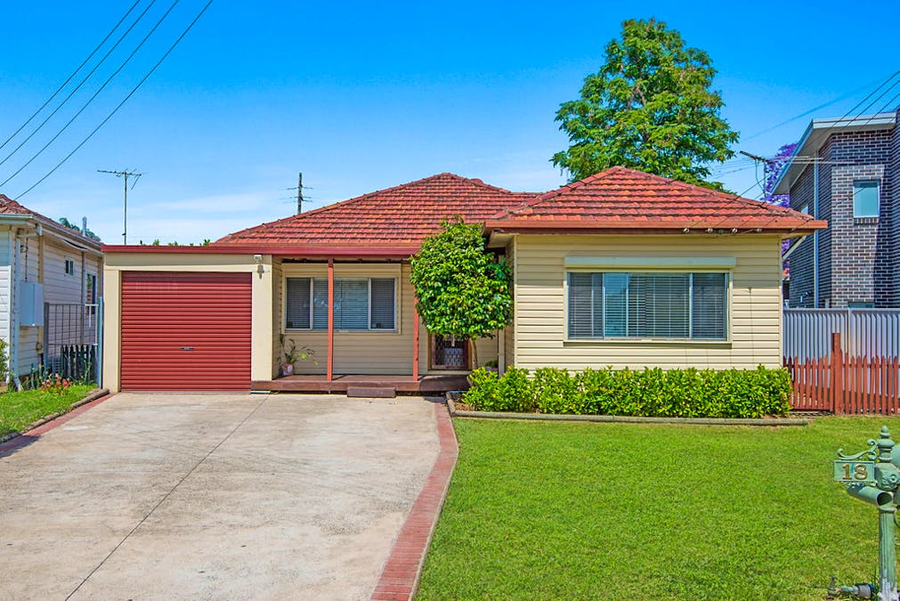 18 Edna Avenue, Toongabbie, NSW, 2146 - Image 1