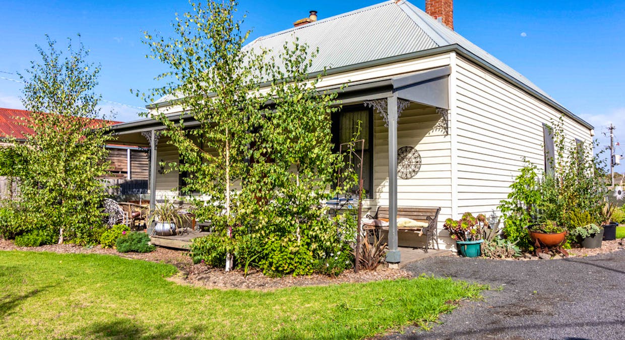 136 Commercial Road, Yarram, VIC, 3971 - Image 3