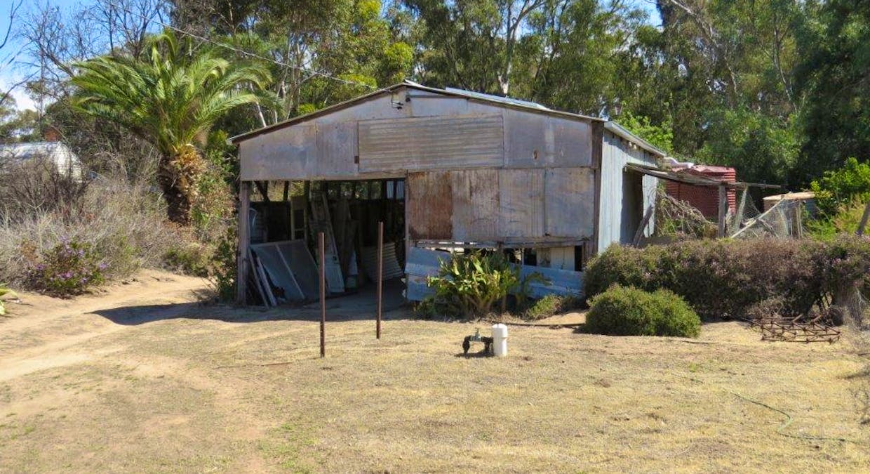 27 Vartus Drive, Deniliquin, NSW, 2710 - Image 11