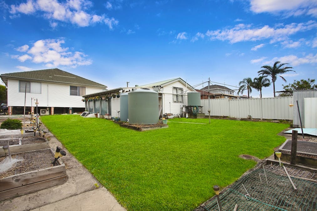 31 Belfast Avenue, Warilla, NSW, 2528 - Image 2