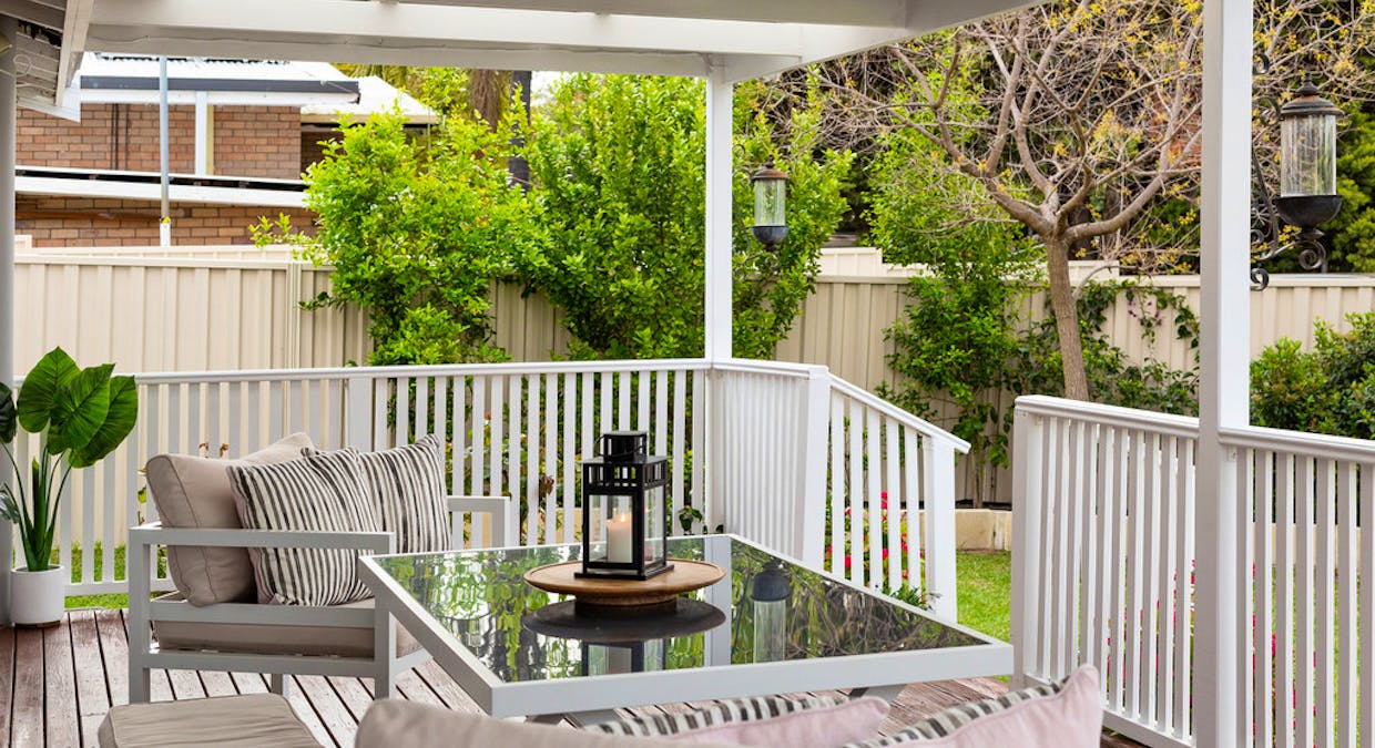 15 Beverley Terrace, South Guildford, WA, 6055 - Image 4