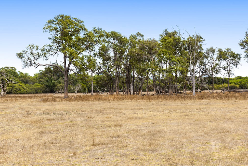 1960 Brand Highway, Muchea, WA, 6501 - Image 17