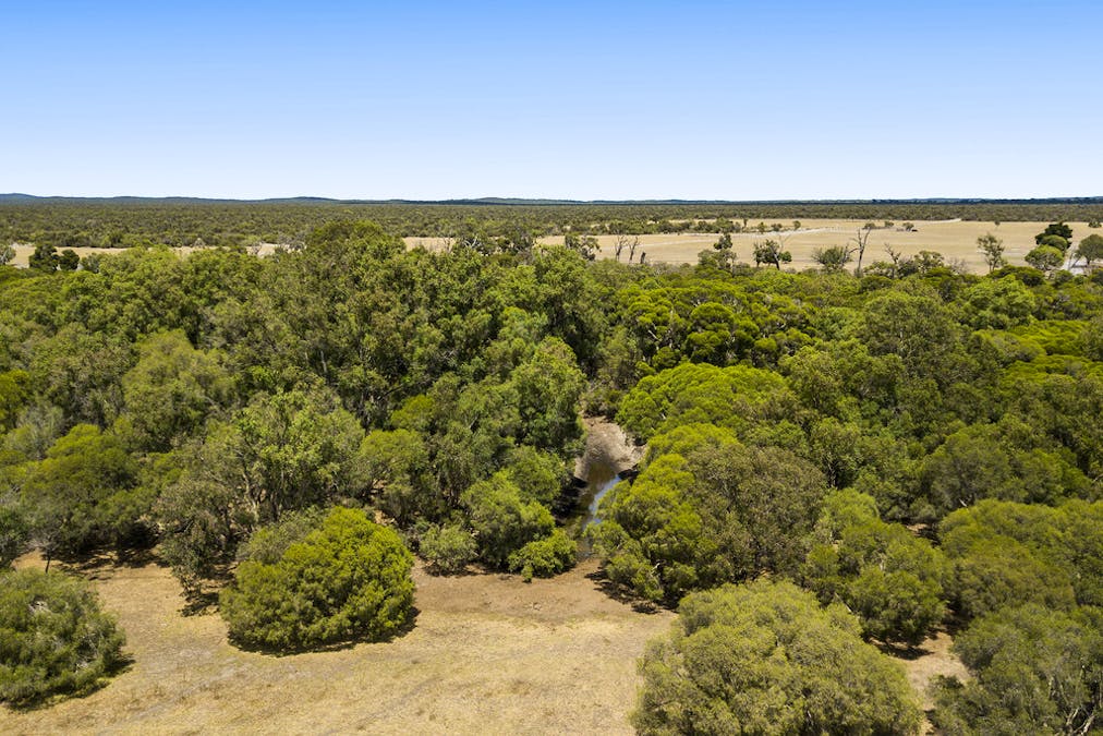 1960 Brand Highway, Muchea, WA, 6501 - Image 22