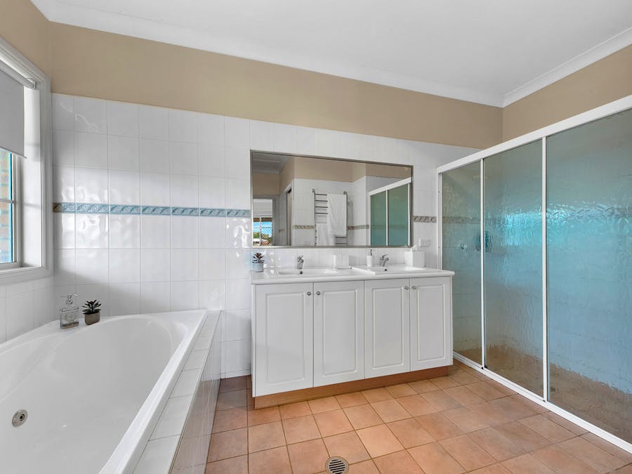 37 Willow Way, Table Top, NSW, 2640 - Image 15