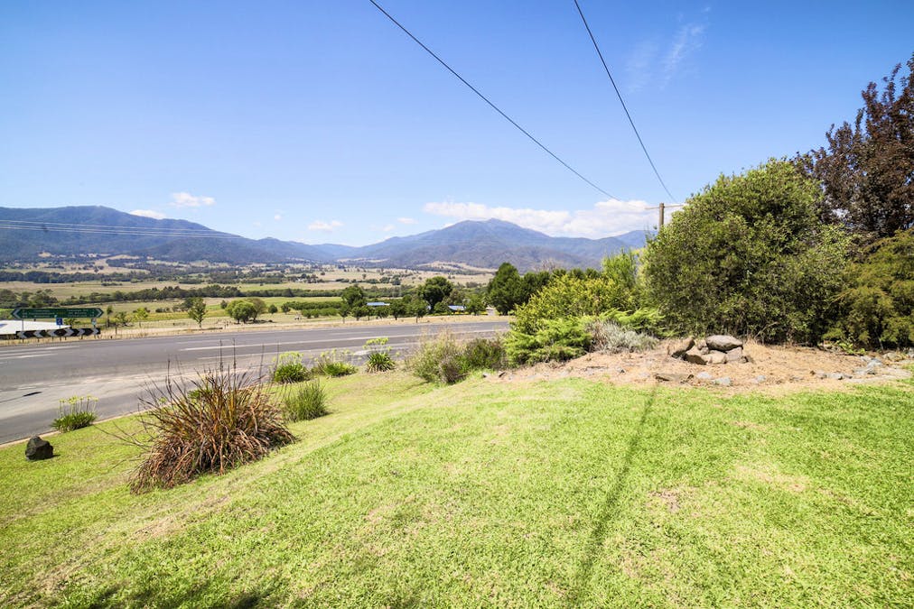 2144 Tawonga Gap Road, Tawonga South, VIC, 3698 - Image 19