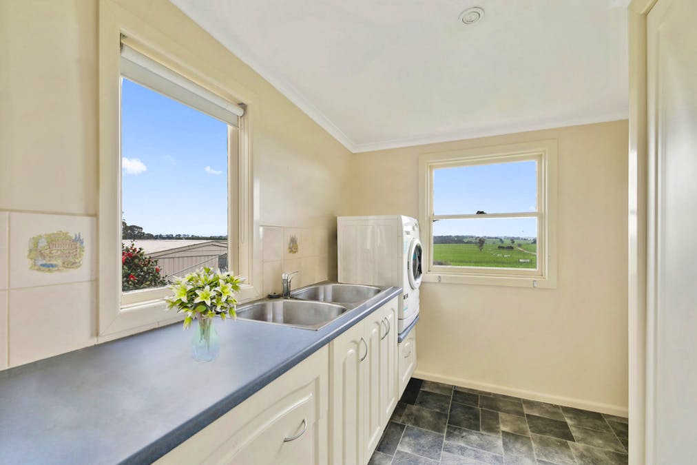 306 Old Drouin Road, Longwarry, VIC, 3816 - Image 9