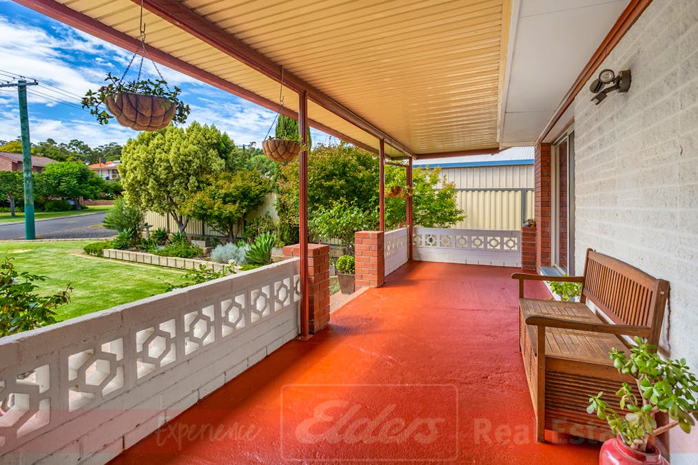 13 Hillside Road, Harvey, WA, 6220 - Image 3