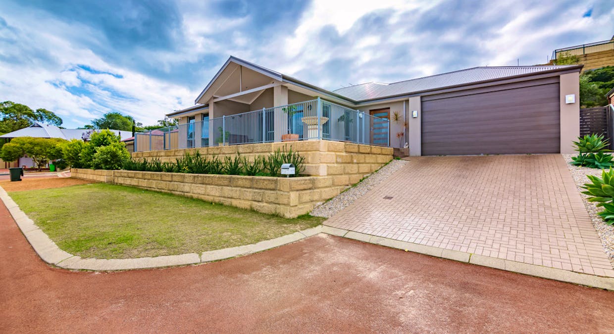 4 Slee Place, Withers, WA, 6230 - Image 1