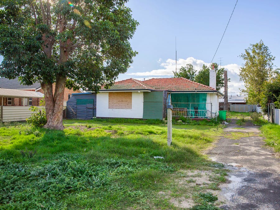 42 Devonshire Street, Withers, WA, 6230 - Image 3