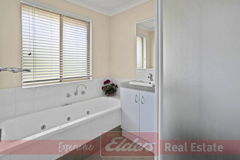 24 Rosevale Close, Dardanup, WA, 6236 - Image 13