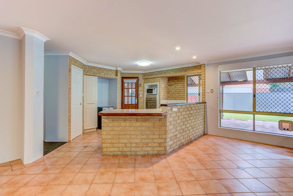 69 Clydebank Ave, West Busselton, WA, 6280 - Image 10