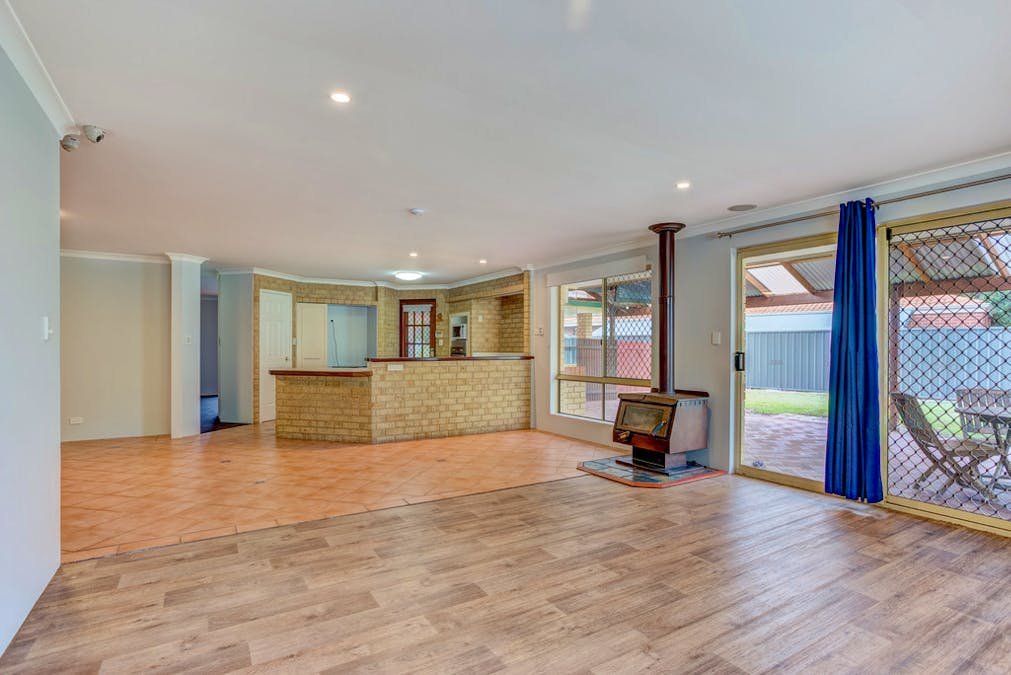 69 Clydebank Ave, West Busselton, WA, 6280 - Image 11